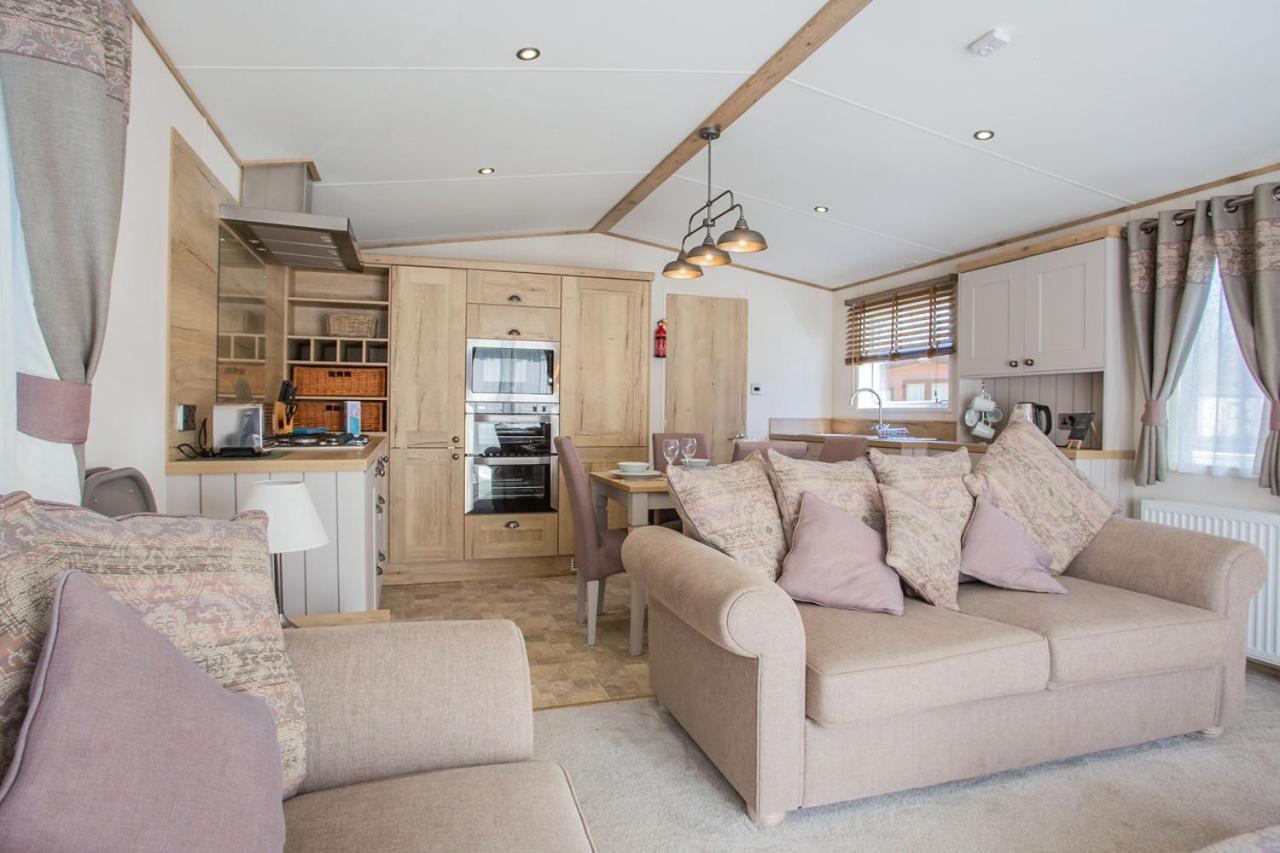 Whitecliff Bay Holiday Park 벰브리지 외부 사진