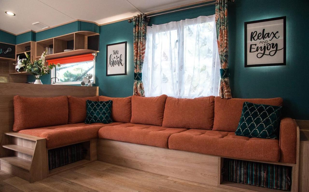 Whitecliff Bay Holiday Park 벰브리지 외부 사진