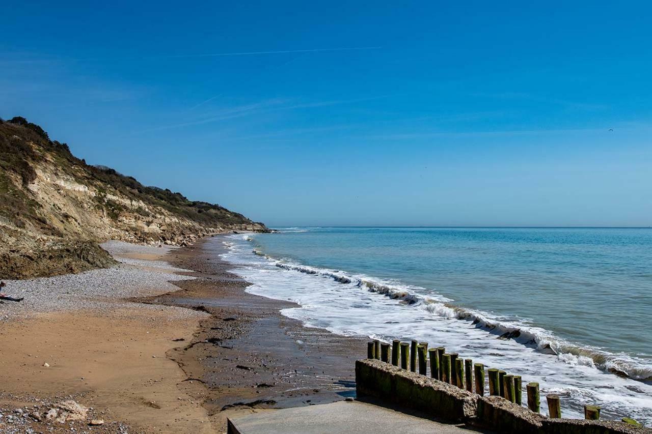 Whitecliff Bay Holiday Park 벰브리지 외부 사진