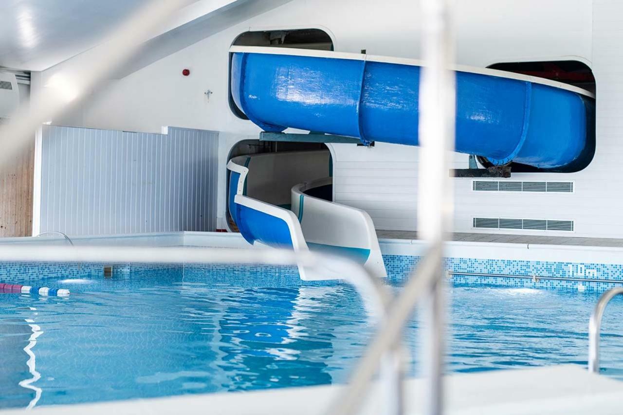 Whitecliff Bay Holiday Park 벰브리지 외부 사진